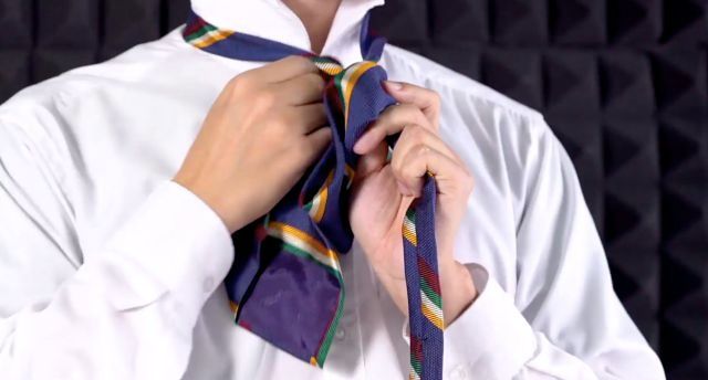 你绝对不知道《领带的神秘线头不能剪》有特殊功用！ 网友：以前看到必剪… - itotii