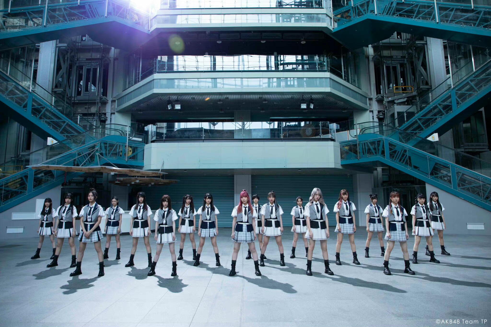AKB48 Team TP新歌《无根无据RUMOR》练舞练到每晚都哭还有人练出二头肌和腹肌！？ - itotii